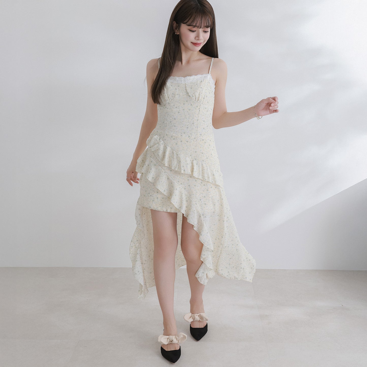 アシンメトリーフラワーキャミチュニック[miu504060/miu504061]