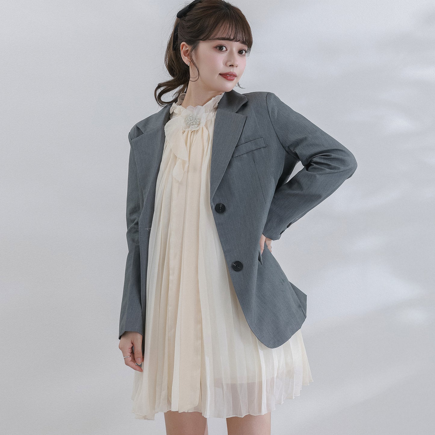 クラシカルフラワーモチーフキャミワンピース[miu504011]