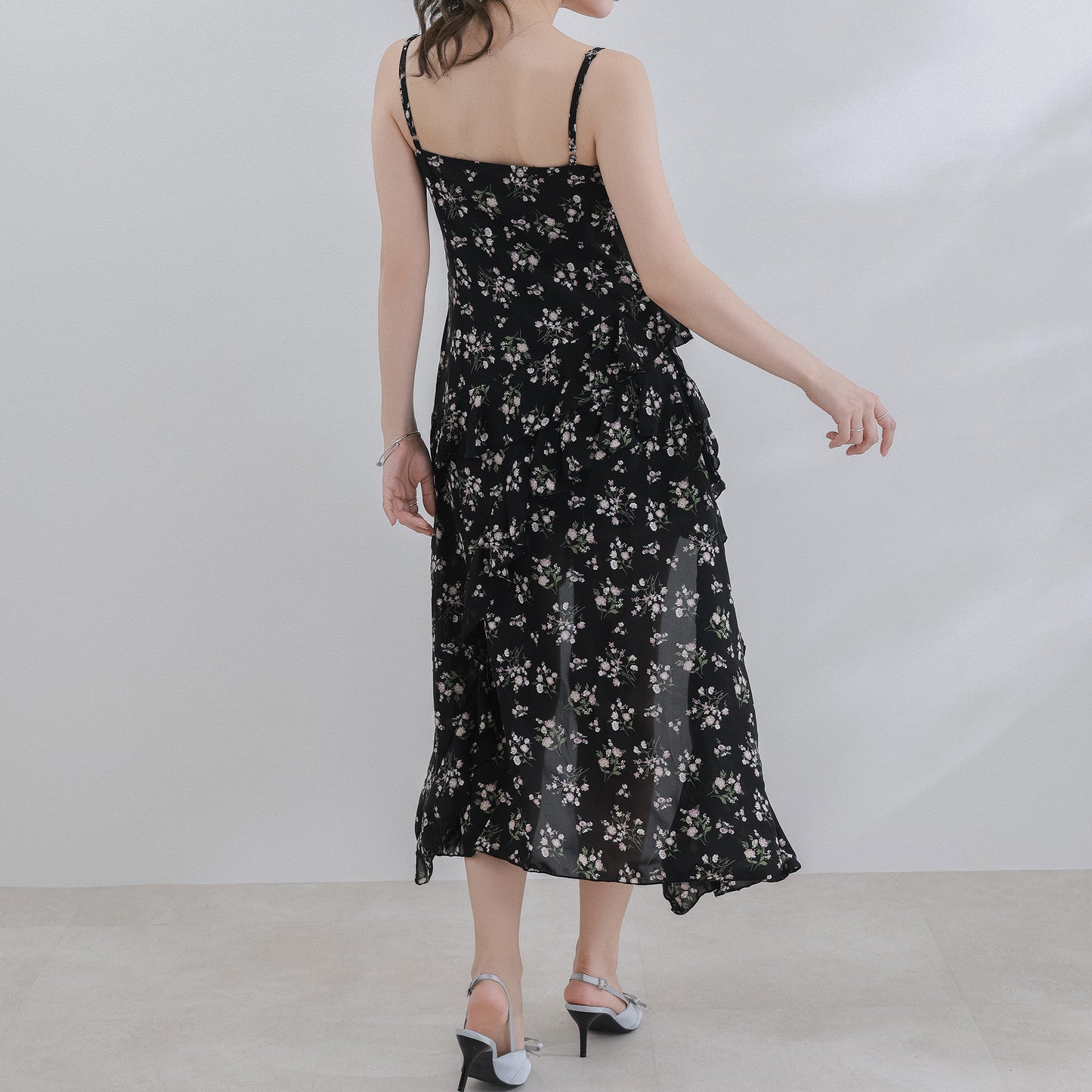 アシンメトリーフラワーキャミチュニック[miu504060/miu504061]